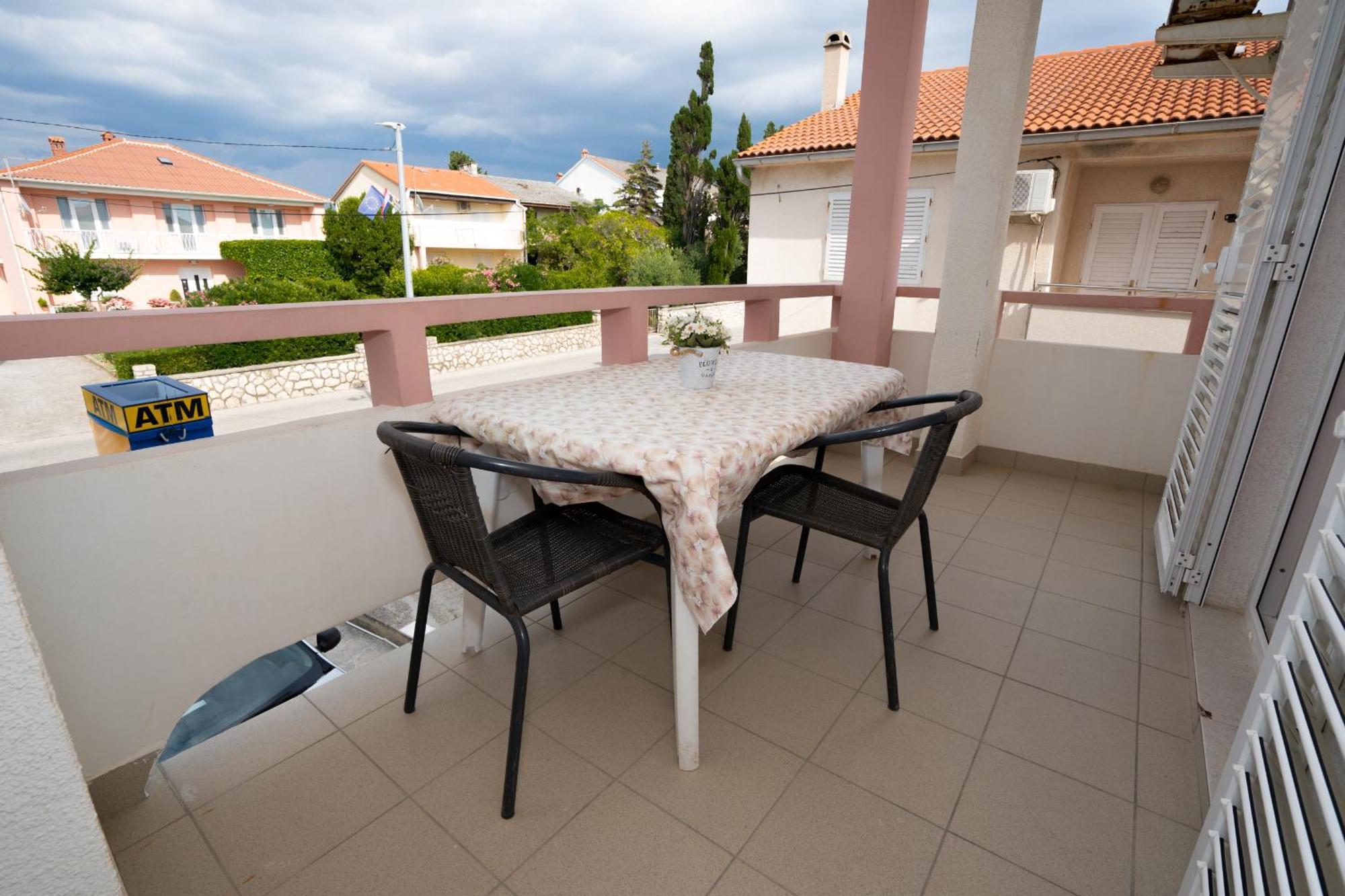 Apartmani Vidusin โนวาลยา ภายนอก รูปภาพ