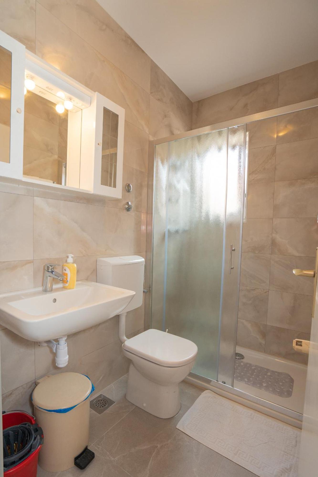 Apartmani Vidusin โนวาลยา ภายนอก รูปภาพ